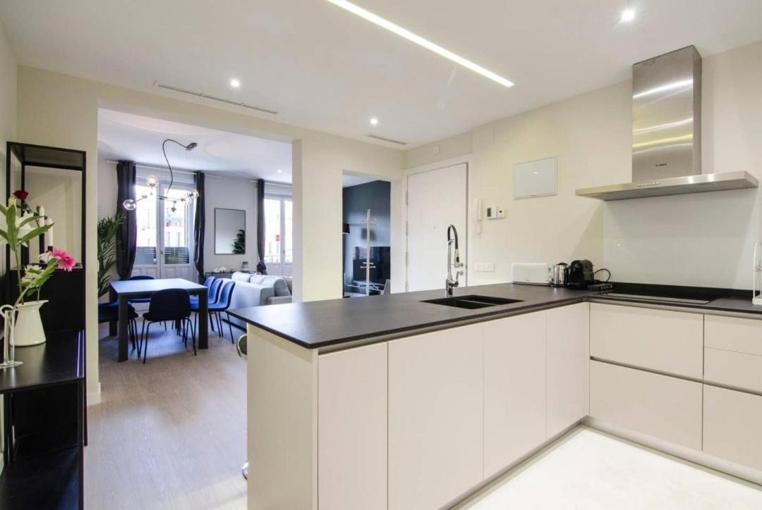 Minty Stay - 3 Bd Lavapies Madrid Ngoại thất bức ảnh